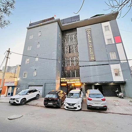 Hotel Golden Saffron By Qotel-Punjabi Bagh New Delhi Buitenkant foto