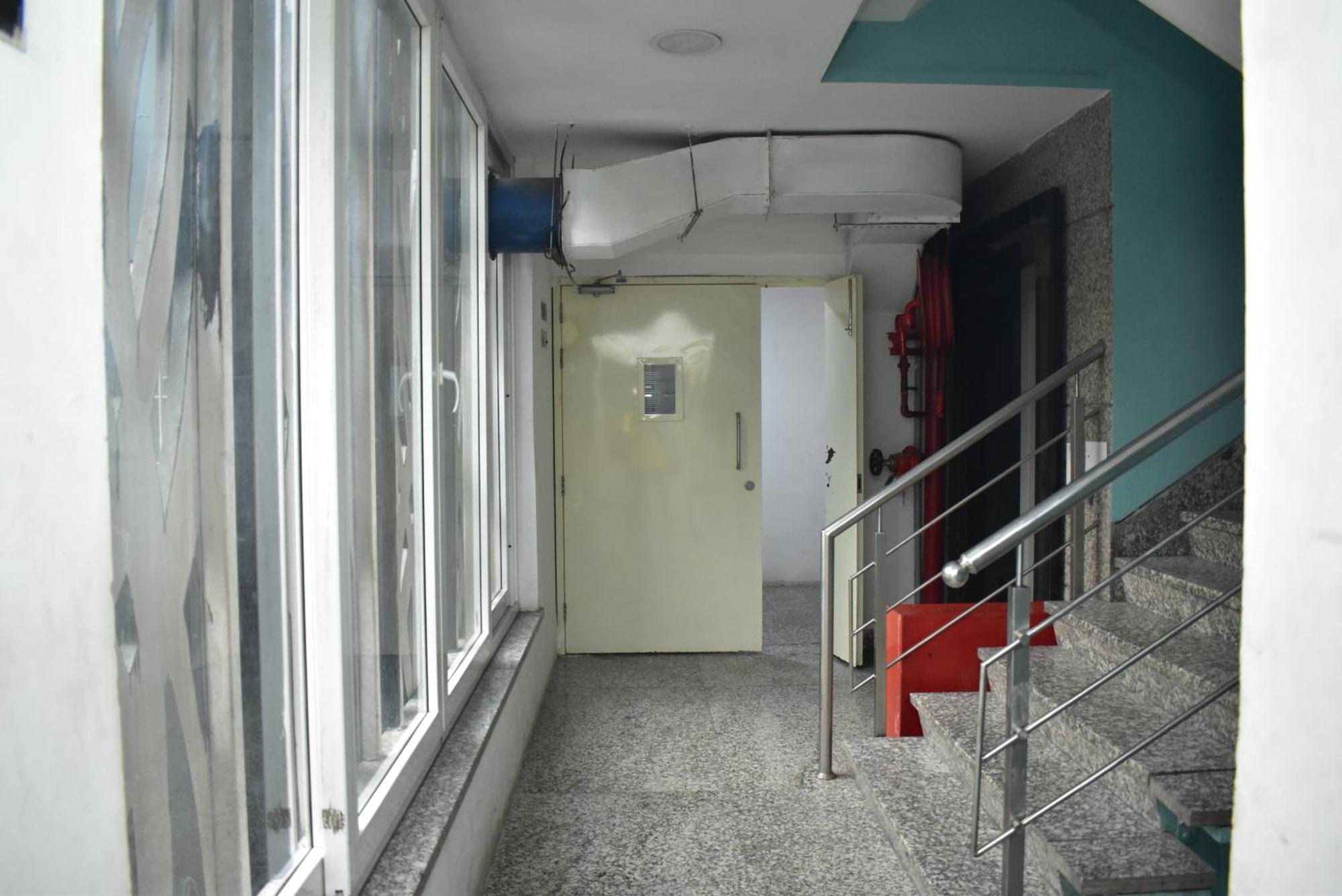 Hotel Golden Saffron By Qotel-Punjabi Bagh New Delhi Buitenkant foto
