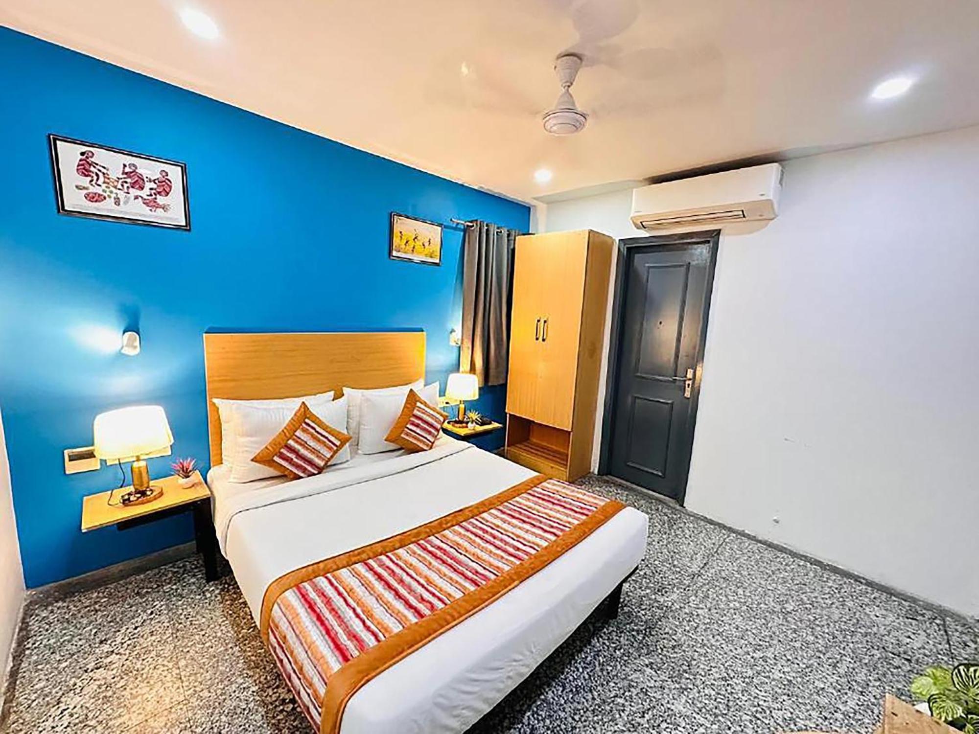 Hotel Golden Saffron By Qotel-Punjabi Bagh New Delhi Buitenkant foto