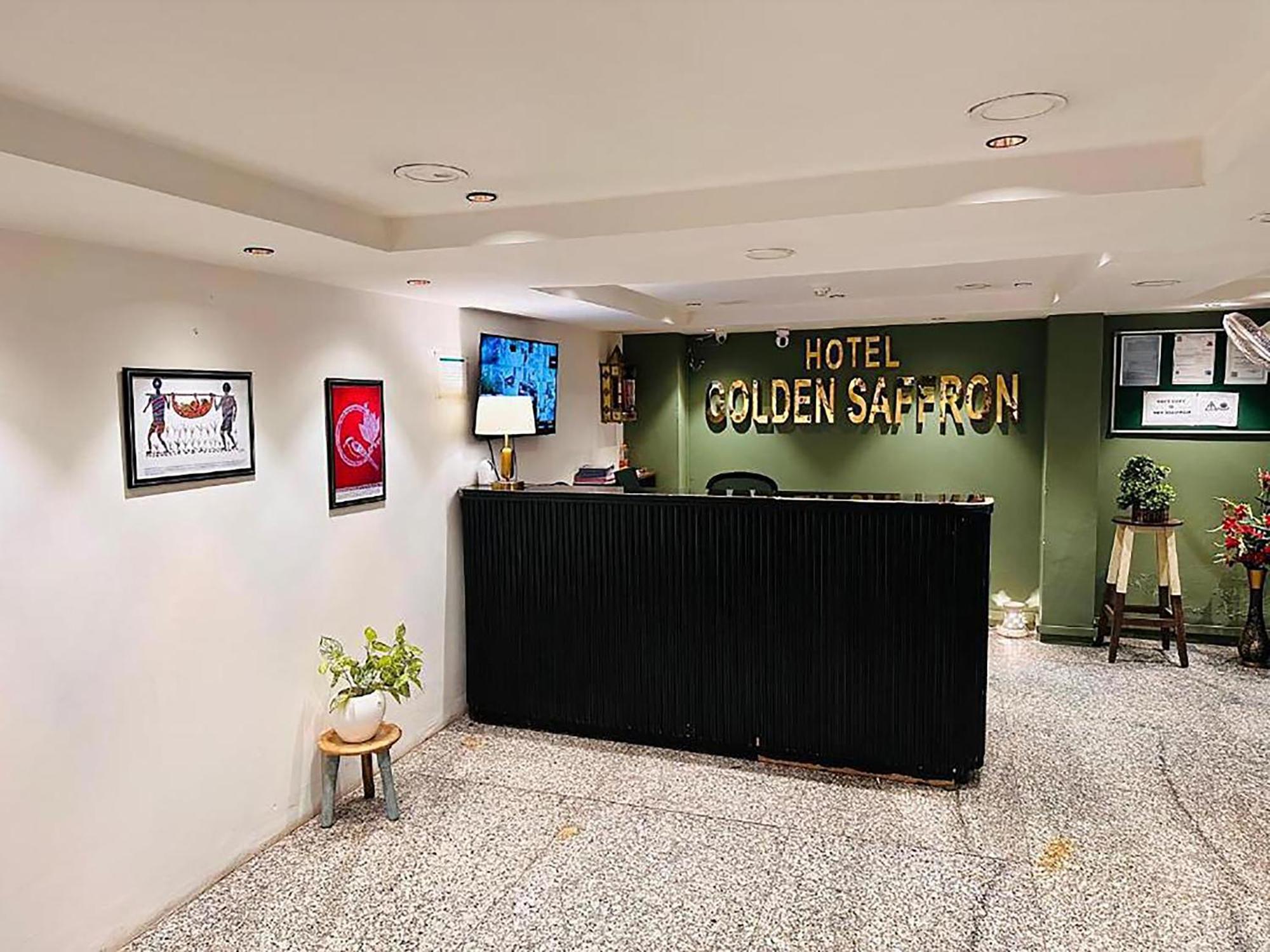 Hotel Golden Saffron By Qotel-Punjabi Bagh New Delhi Buitenkant foto